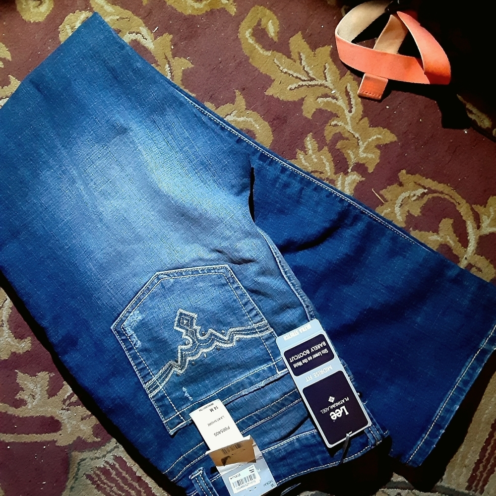 NWT Lee Jean's